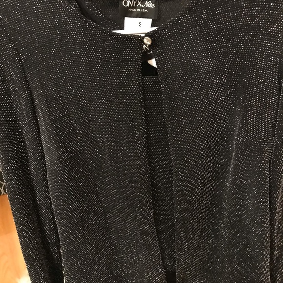 Two pieces top silver sequences 🌟 - Picture 7 of 14